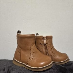 Unisex leather boots